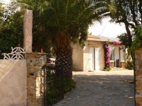 Villa avec jardin, proche plages, 3 chambres, véranda, parking, wifi optionnel, Bormes-les-Mimosas - FR-1-308-27